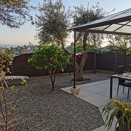 Charmant 2P Au Calme, Jardin, Piscine, Vue Panoramique Et Stationnement Villeneuve-Loubet Eksteriør billede