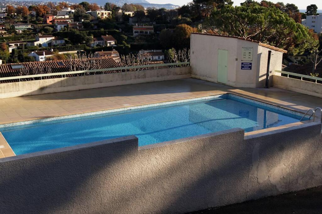 Charmant 2P Au Calme, Jardin, Piscine, Vue Panoramique Et Stationnement Villeneuve-Loubet Eksteriør billede
